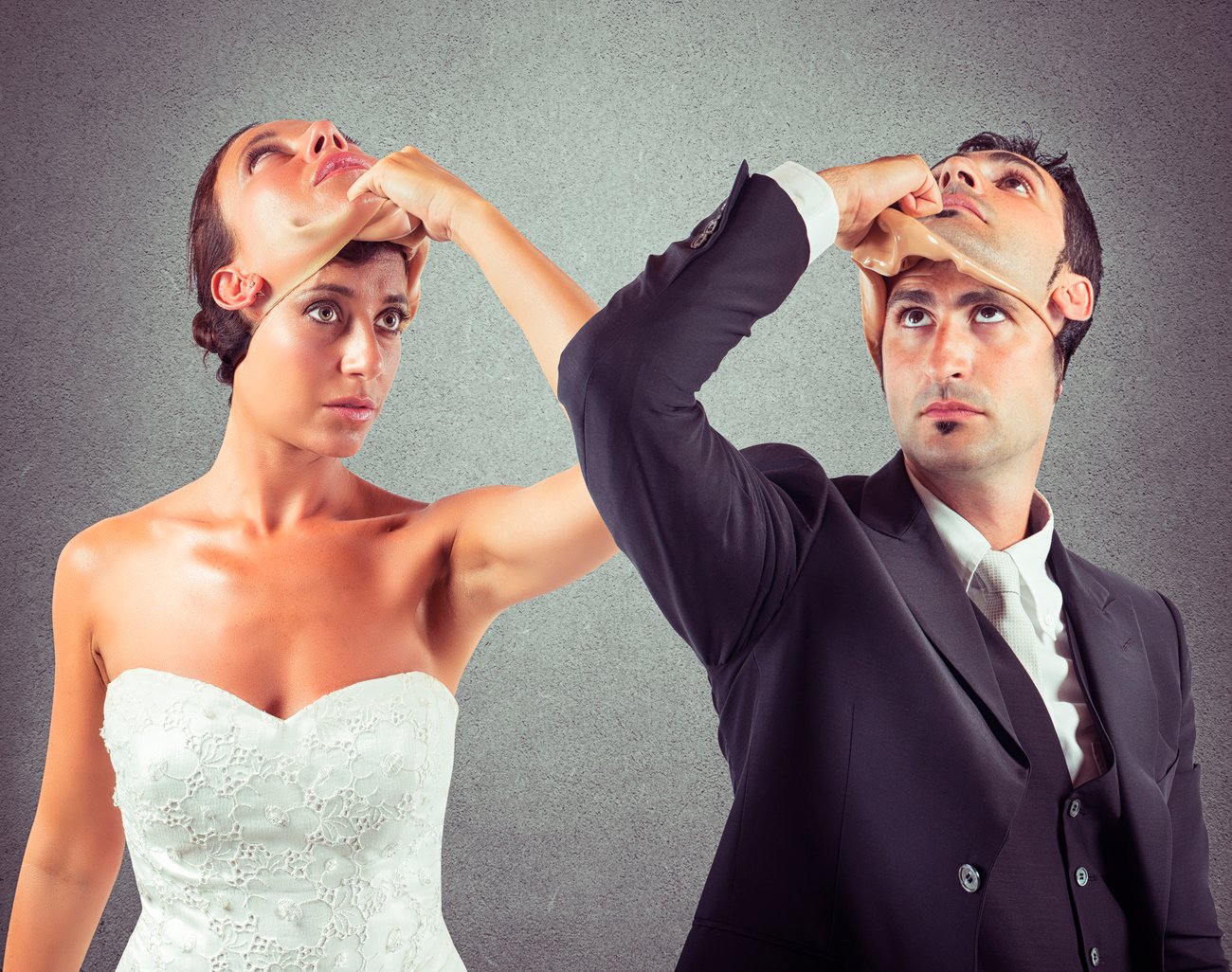 Wir alle lügen in unserer Beziehung. Wir Frauen sogar häufiger als unsere Partner. Wir alle lügen in unserer Beziehung. Wir Frauen sogar häufiger als unsere Partner.