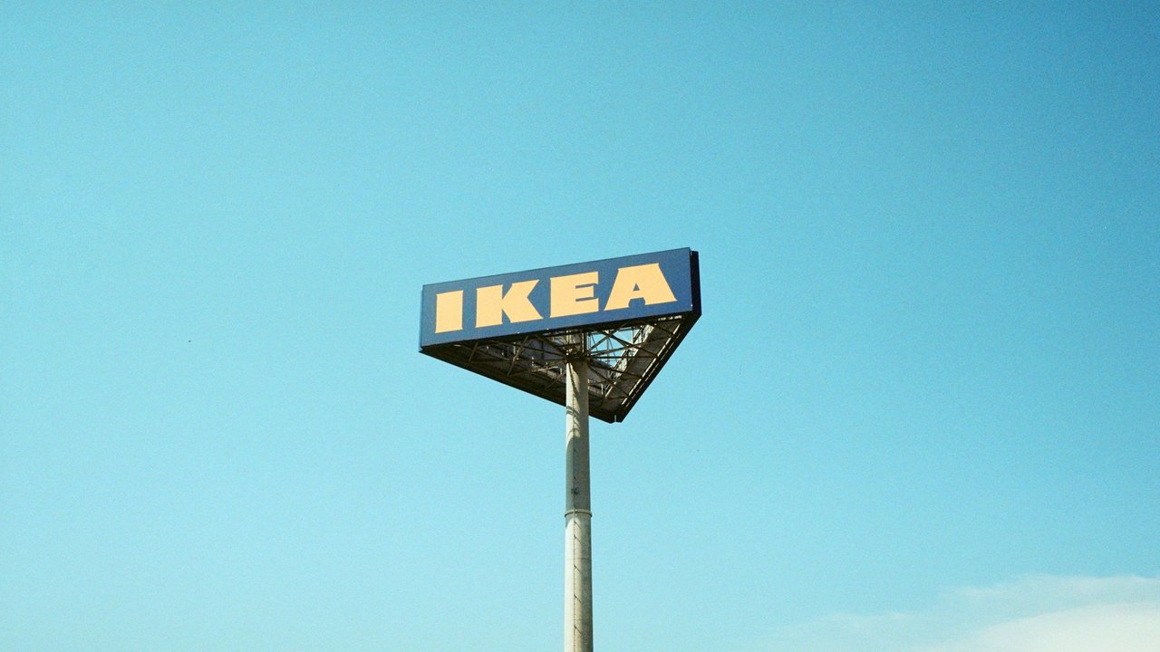 Mit dieser Ikea-Leuchte bist du bereit für jeden Outdoor-Trip. 