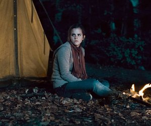 Dieser helle Tchibo-Poncho ist so kuschelig, dass Hermine Granger ihn nie ausziehen würde