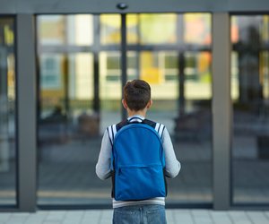 Schule schwänzen: Was passiert, wenn mein Kind die Schule schwänzt?