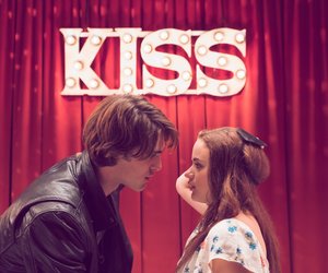 „The Kissing Booth 2“: Trailer offenbart Eiszeit im Liebesparadies
