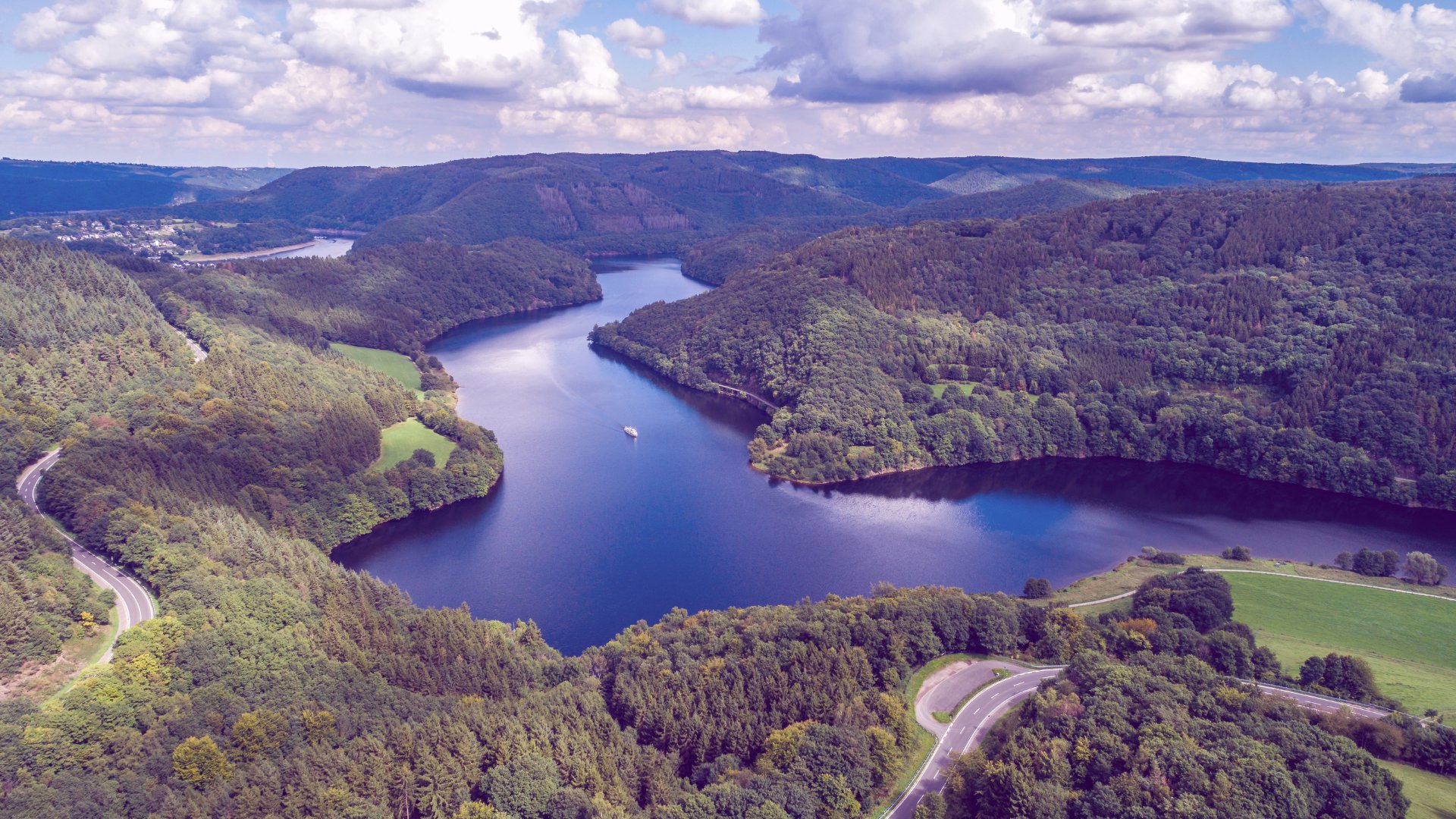 Island-Vibes-mitten-in-Deutschland-Warum-du-diesen-Badesee-f-r-deinen-Sommer-fest-einplanen-solltest