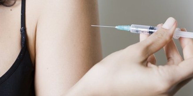 Jungen sollen nun auch eine HPV-Impfung bekommen. Jungen sollen nun auch eine HPV-Impfung bekommen.