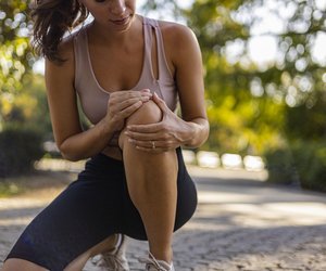 Arthrose stoppen: Mit dieser Ernährung linderst du Schmerzen