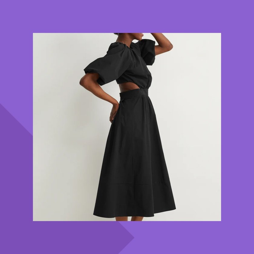 Schwarzes Kleid mit Cut-Outs