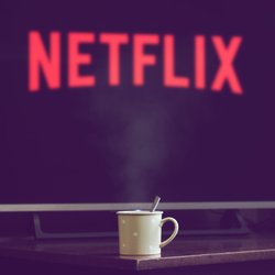 Neu auf Netflix im Oktober 2022: Diese Serien & Filme musst du sehen