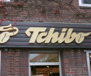 Eleganter Hingucker: Der extravagante Beistelltisch von Tchibo