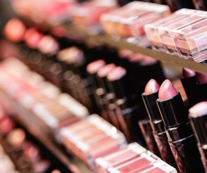 Bei diesen Beauty-Stores gibt's bis zu 70 Prozent Rabatt