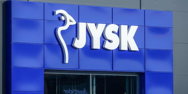Für Balkon und Garten: Die bunte Lichterkette von Jysk sorgt sofort für Partystimmung