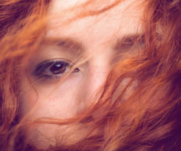 Haare von Rot auf Braun färben Haarfarbe Braun ohne Rotstich!