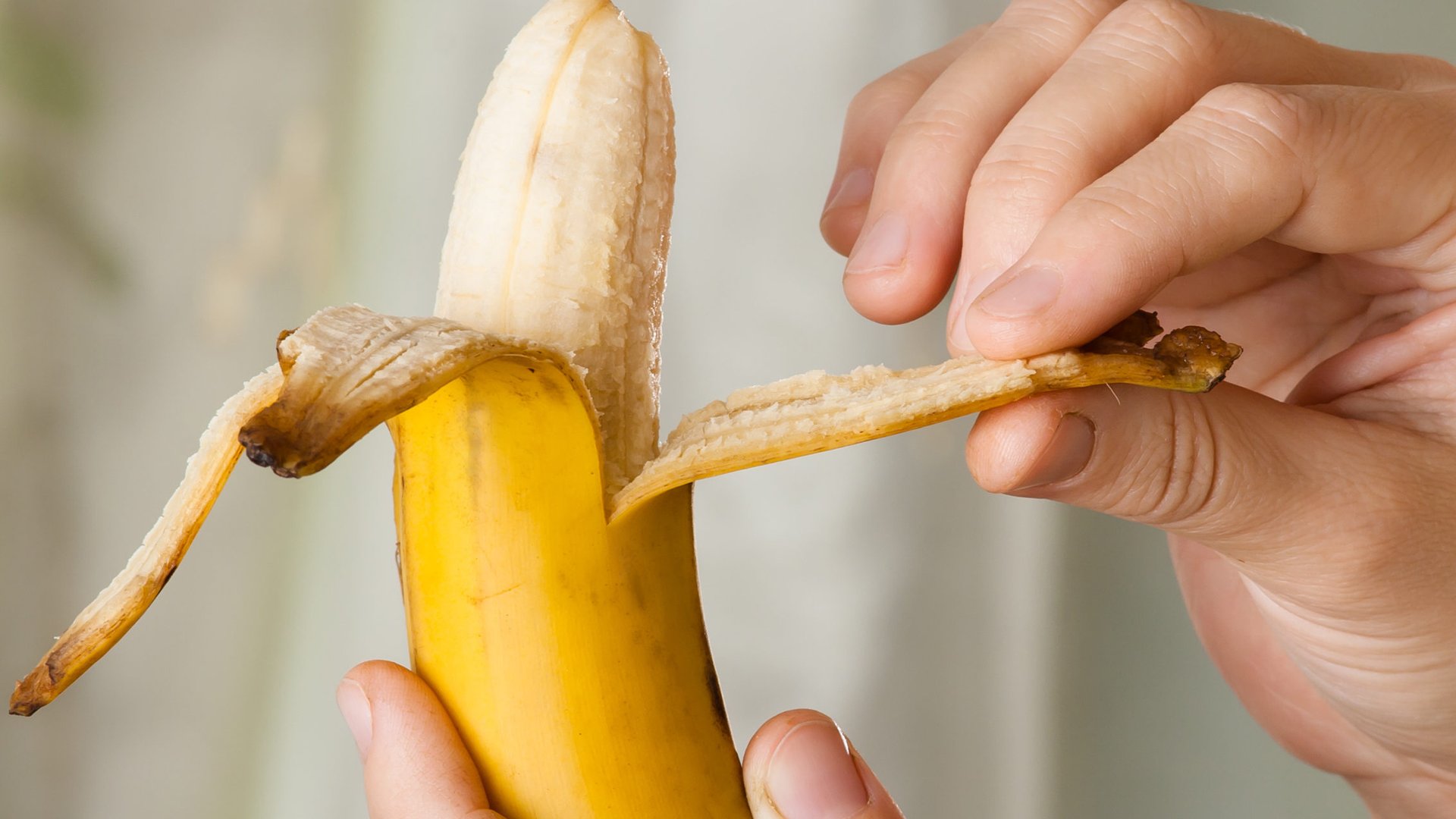 Wie Heissen Eigentlich Die Faden Bei Bananen Desired De