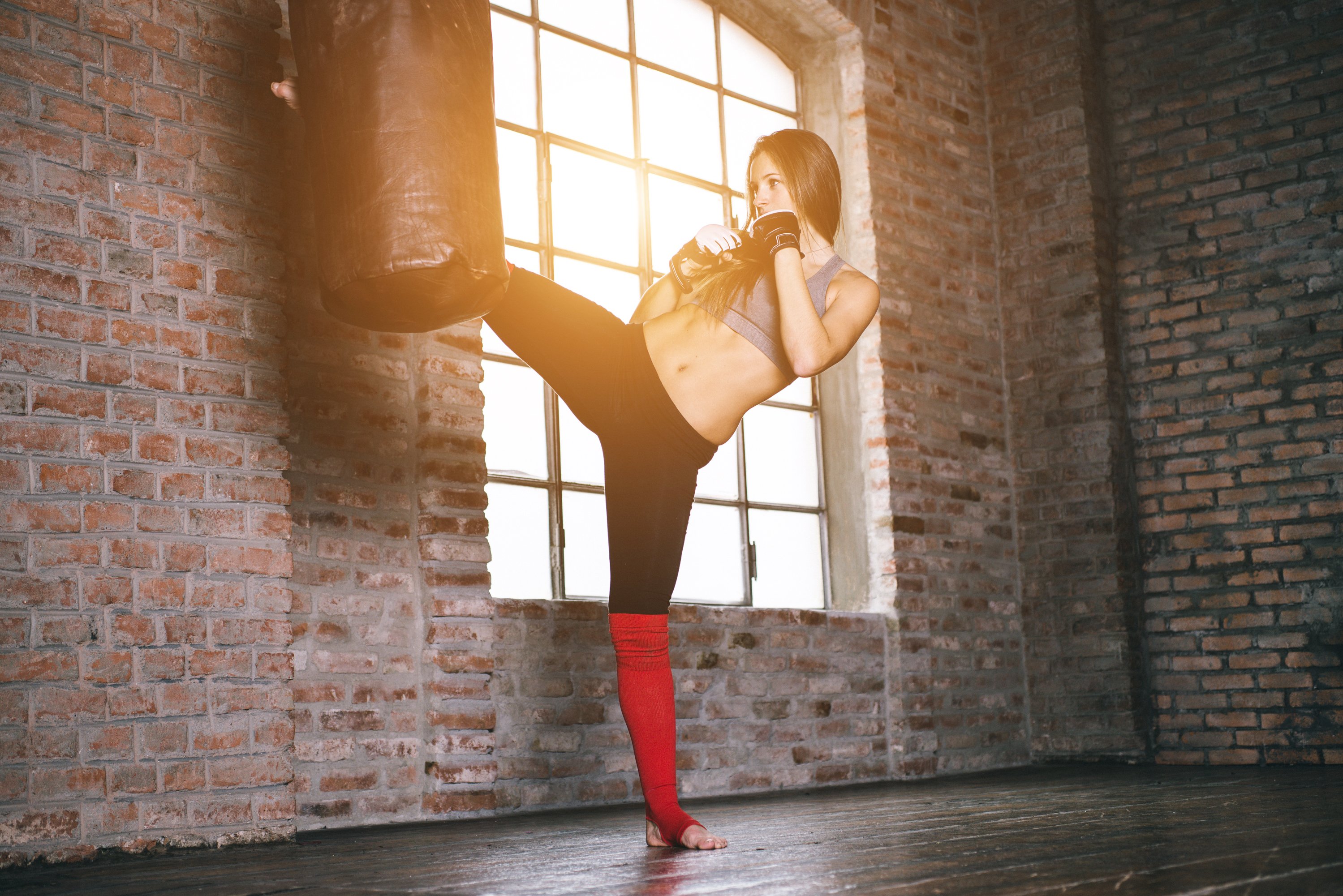 Kampfsport bringt die Figur in Form und lehrt Dich Selbstverteidigung.