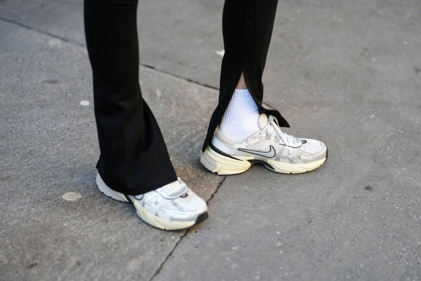 PARIS,&#x20;FRANCE&#x20;-&#x20;JANUARY&#x20;13&#x3A;&#x20;Emy&#x20;Venturini&#x20;wears&#x20;black&#x20;The&#x20;Frankie&#x20;Shop&#x20;pants,&#x20;white&#x20;Nike&#x20;socks,&#x20;white&#x20;Nike&#x20;sneakers&#x20;shoes,&#x20;during&#x20;a&#x20;street&#x20;style&#x20;fashion&#x20;photo&#x20;session,&#x20;on&#x20;January&#x20;13,&#x20;2025&#x20;in&#x20;Paris,&#x20;France.&#x20;&#x28;Photo&#x20;by&#x20;Edward&#x20;Berthelot&#x2F;Getty&#x20;Images&#x29;