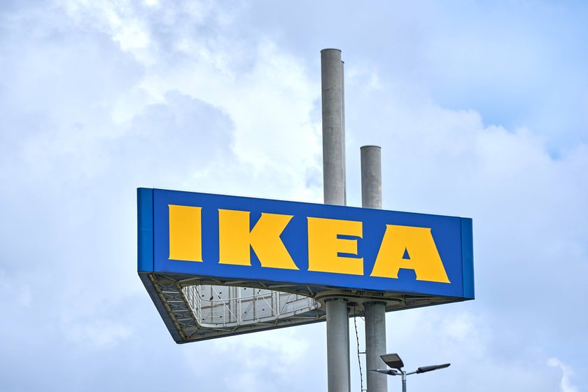 Das Ikea-Logo ist zu sehen.