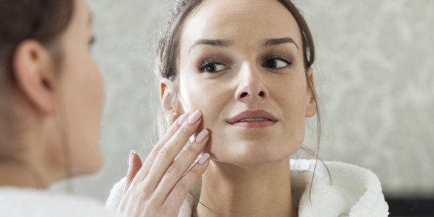 Nasolabialfalte: So wirst du die Kummerfalte los!