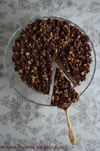 Snickers meets Cheesecake Snickers meets Cheesecake