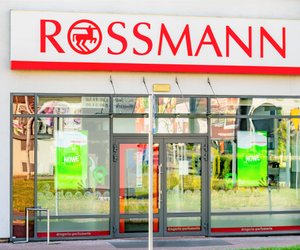 Bei Rossmann entdeckt: Das niedliche Deko-Wichteltür-Set für die Weihnachtszeit