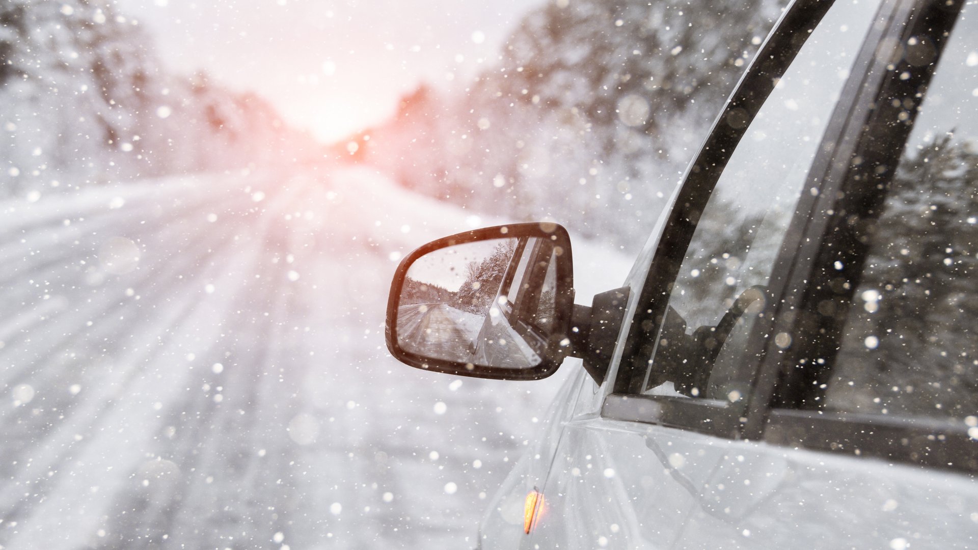 6-Dinge-die-im-Herbst-und-Winter-nicht-in-deinem-Auto-fehlen-d-rfen-Jetzt-im-Angebot-