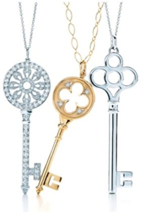 Der neue Key Look von Tiffany und Co ist der neue Schmucktrend. Der neue Key Look von Tiffany und Co ist der neue Schmucktrend.