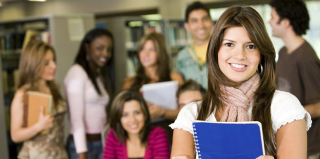 Schüler in einem Gymnasium Schüler in einem Gymnasium