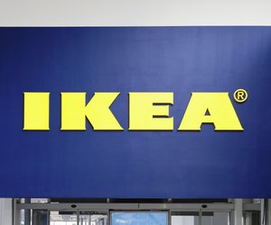 Ikea-Hack: Dieses Tannenbaum-Regal ist eine niedliche Weihnachts-Deko