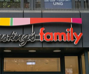 Herbsliches Fashion-Must-have: Die günstigen Sneaker von Ernsting's family