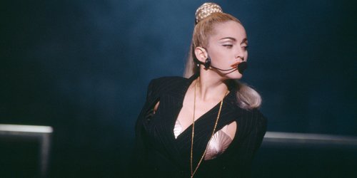 Von Kegel-BH bis Met Gala: Madonnas ikonischste Outfits
