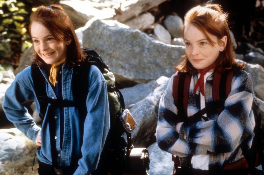 THE PARENT TRAP LINDSAY LOHAN playing twins Date: 1998