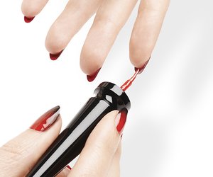 „Loubi Under Red Nail Color Pen” – Nagellack für unter den Nagel!