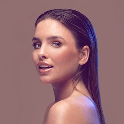 Mocha Mousse: Die schönsten Lippenstifte, Bronzer & Co. in der Trendfarbe des Jahres