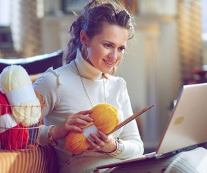 Laut Psychologie: Warum wir glücklicher werden, wenn wir öfter etwas Neues lernen