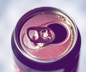 Achtung! Diese beliebten Getränke enthalten mehr Zucker als Cola!