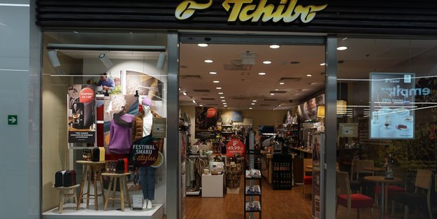 Für einen zauberhaft gedeckten Tisch: LED-Girlande von Tchibo wirkt magisch