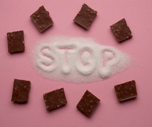 So schädlich und ungesund ist Zucker: Alles über die süße Sünde