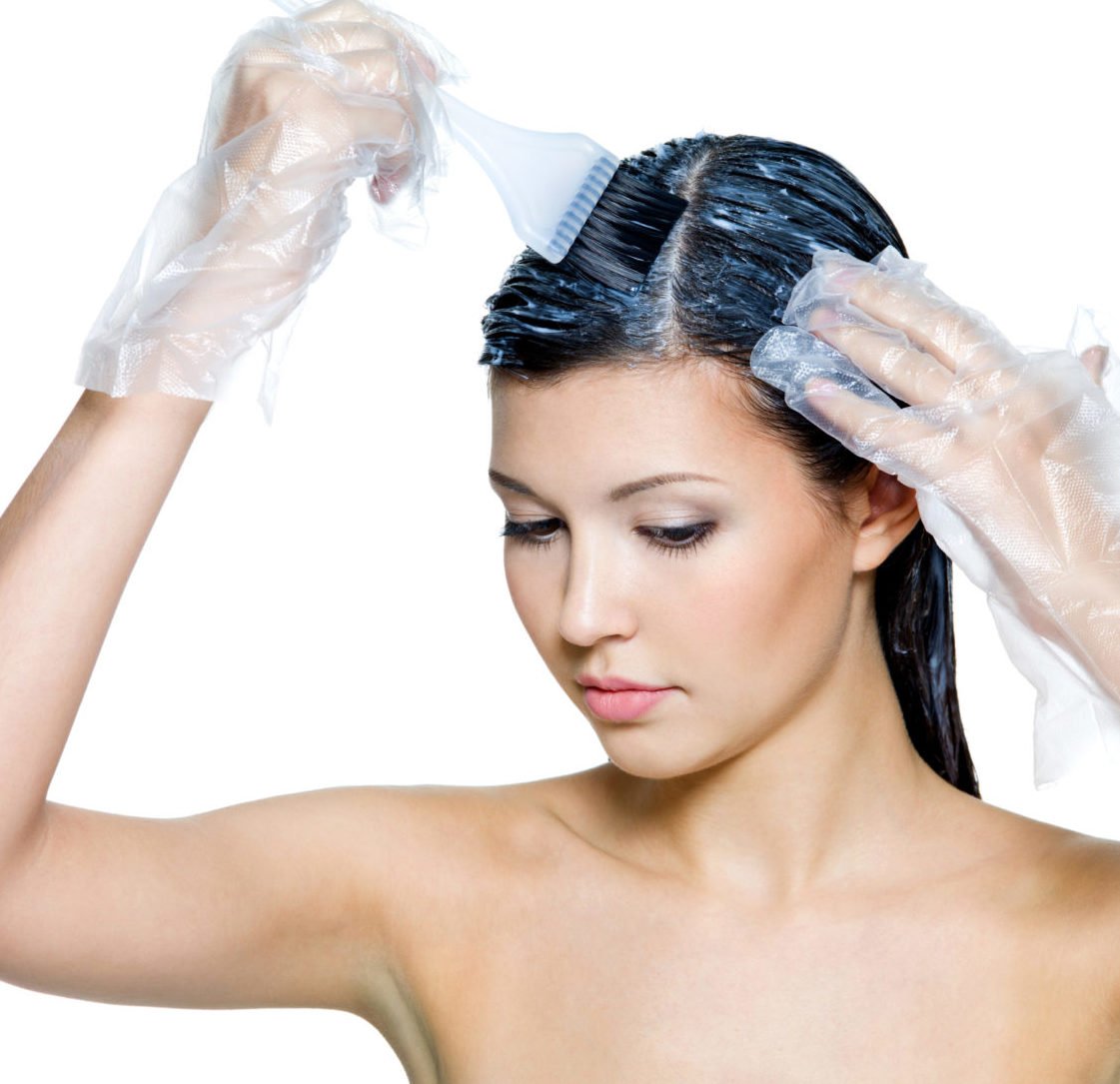 Haare weiß färben Anleitung & Tipps