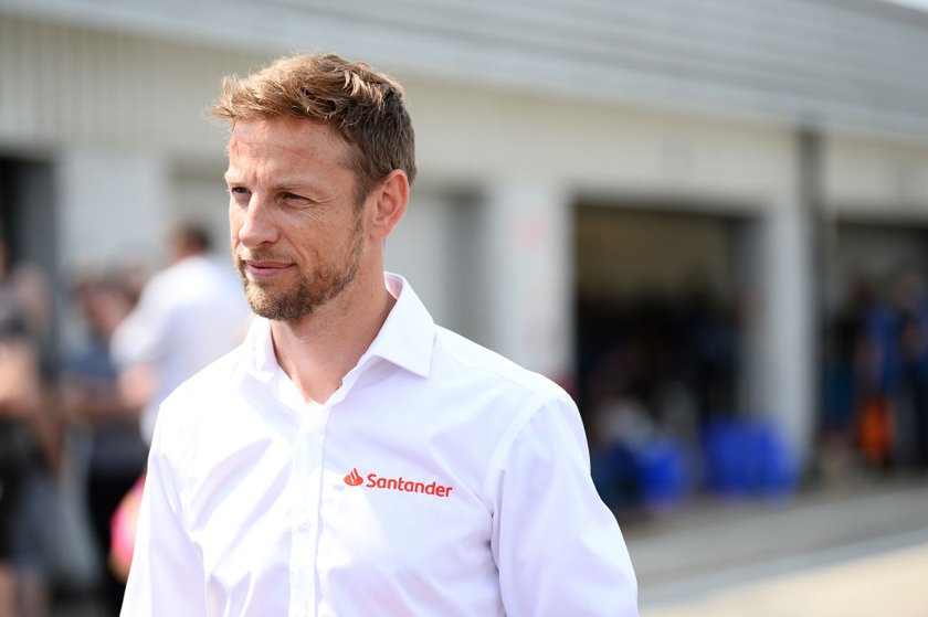 Stars Promis überfallen ausgeraubt Jenson Button