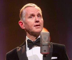 Max Raabe früher: Ein Einblick in die jungen Jahre des Musikers