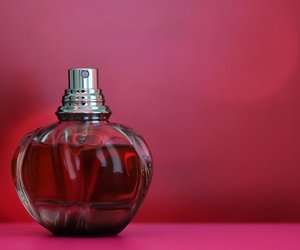 Gourmand-Duft zum Schnäppchenpreis: Dieses Parfum von Rossmann musst du probieren