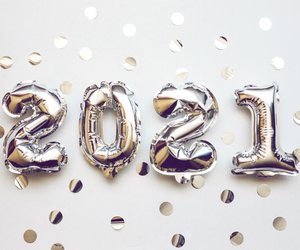 Die 9 lustigsten Kalender für 2021 zum Verschenken!