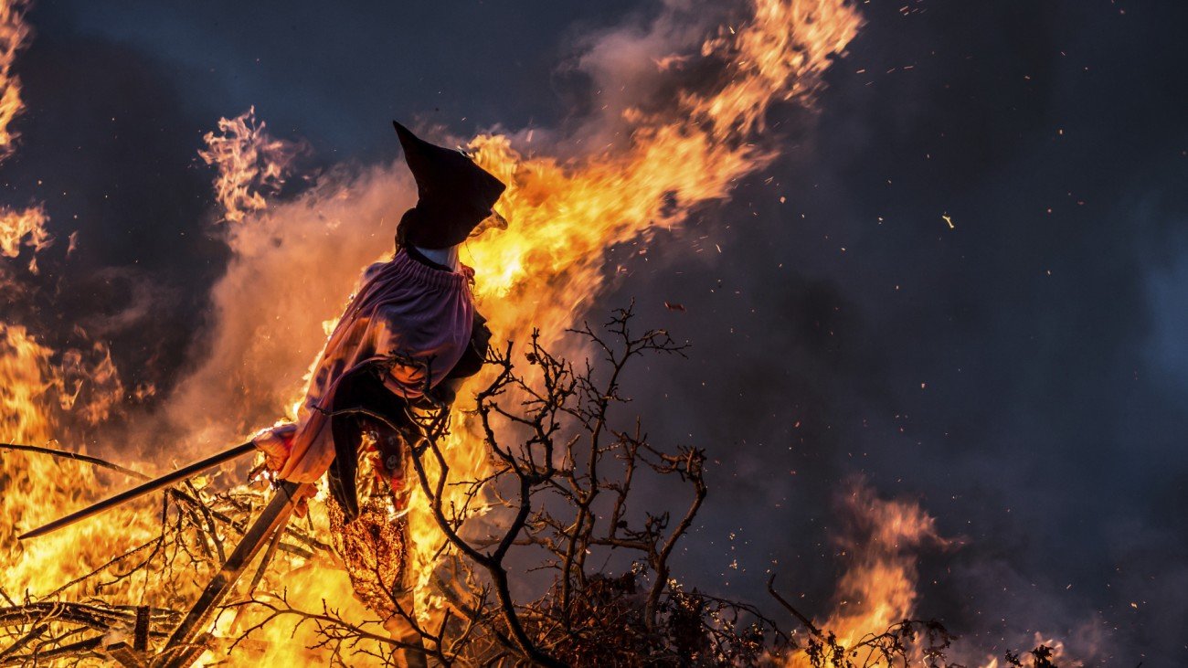 Walpurgisnacht Rituale zum HexenTanz in den Mai
