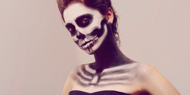 Einfaches Halloween-Make-up: 5 tolle Ideen zum Nachschminken