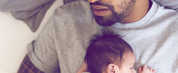 18 Fotos, die zeigen, wie unglaublich wichtig Väter bei der Geburt sind