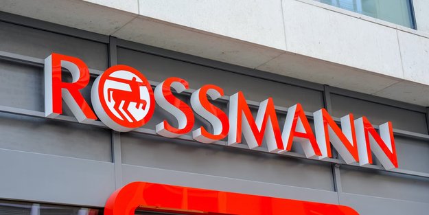 Bei Rossmann gibt es jetzt einen praktischen Rucksack mit Laptopfach für die Uni und Co.