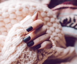 Matter Nagellack ist zurück! Die schönsten Ideen für den Maniküre-Trend 2022