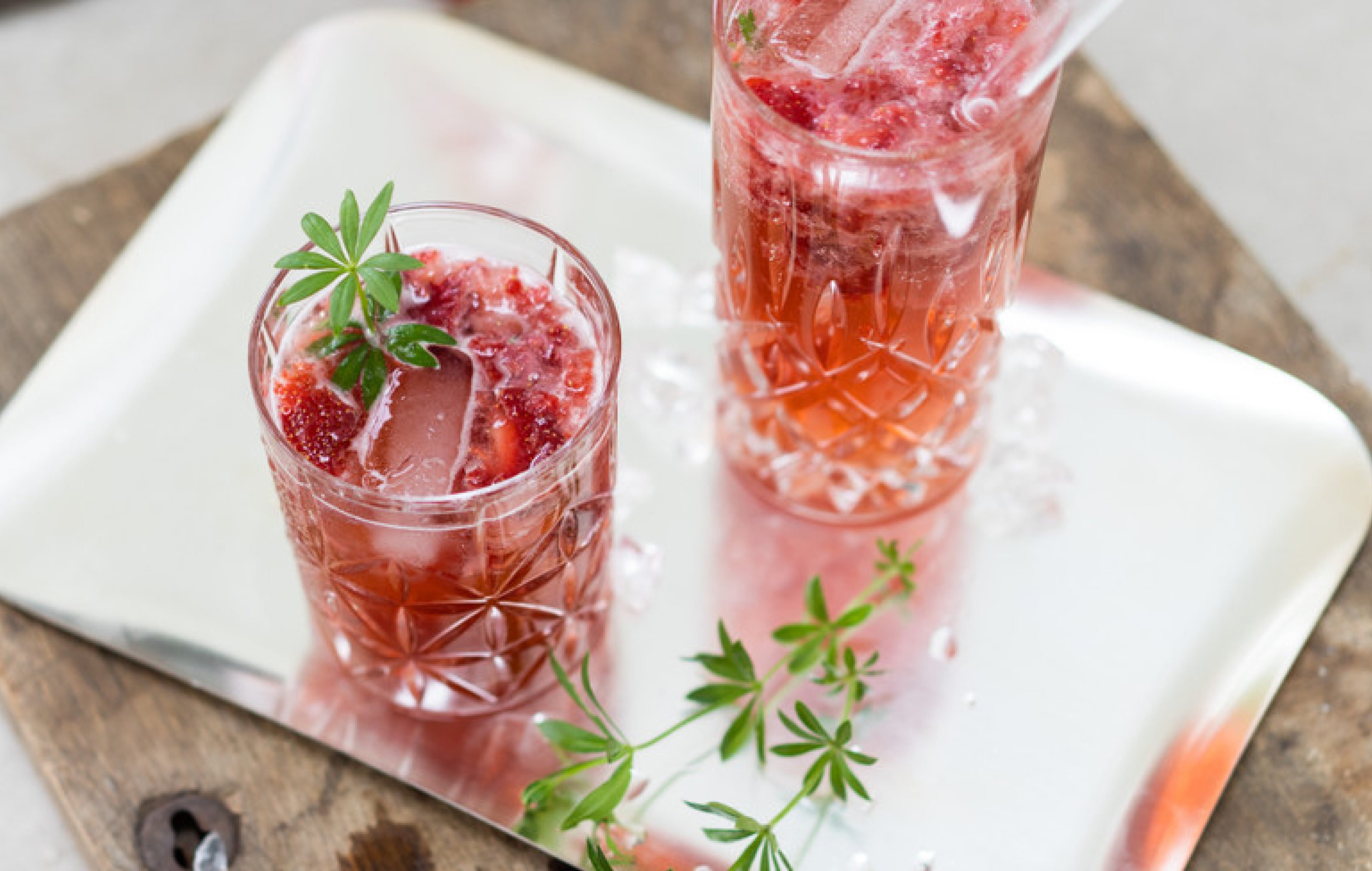 Erdbeer Rosewein Cocktail