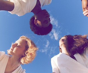 12 Beauty-Mythen, die du auf keinen Fall nachmachen solltest