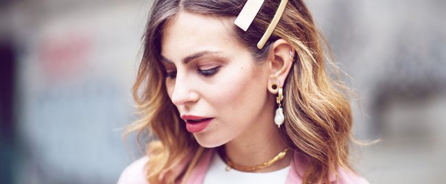 Partyfrisuren für mittellanges Haar: 16 Looks, die du lieben wirst