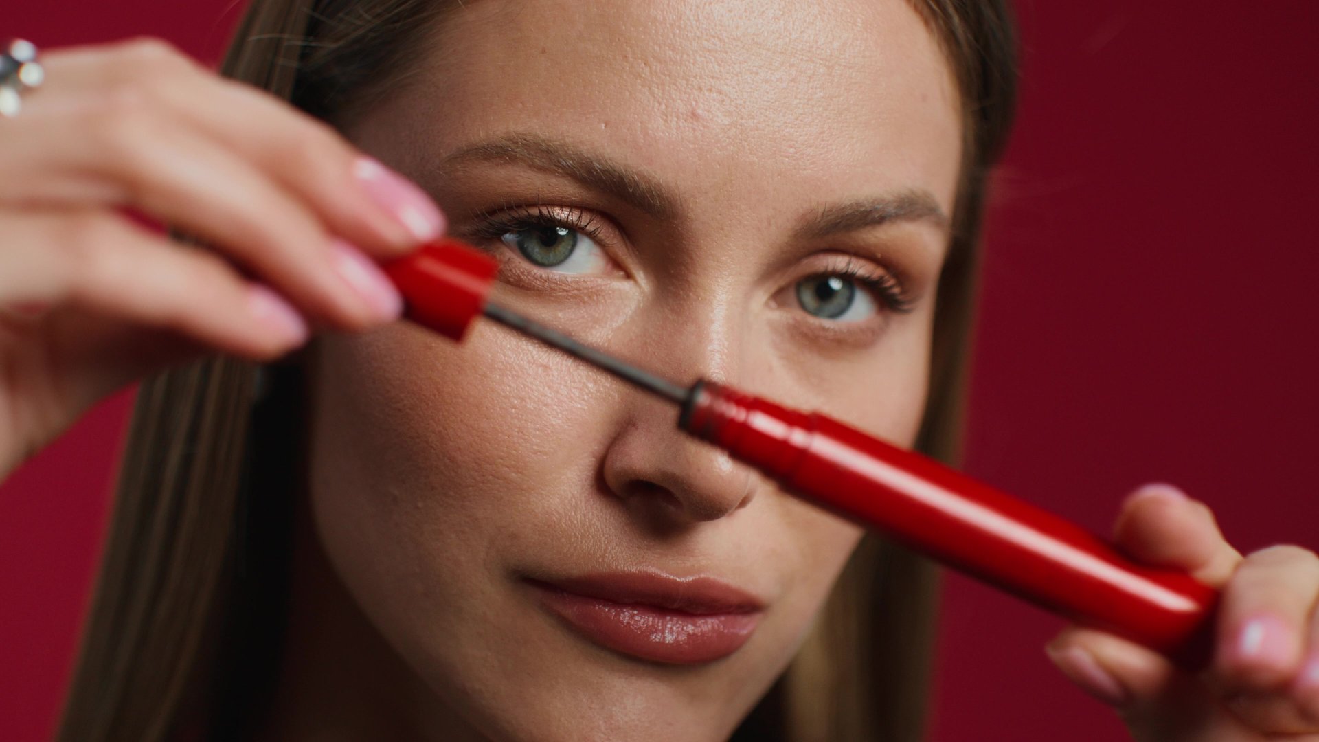 Tubing-Mascara-Was-kann-der-TikTok-Trend-wirklich-