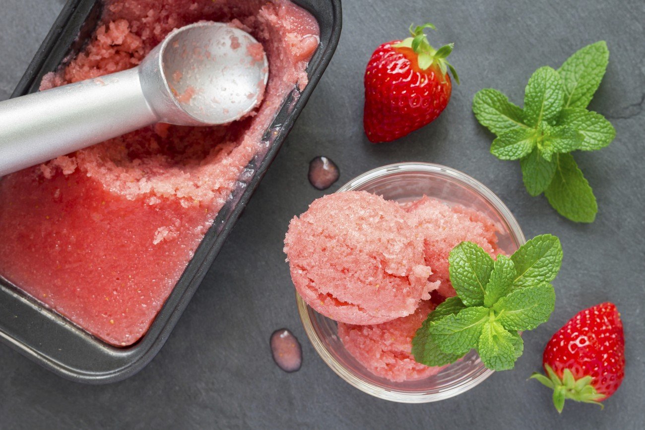 Im Sommer gibt es nichts Erfrischenderes als ein leckeres Sorbet! Im Sommer gibt es nichts Erfrischenderes als ein leckeres Sorbet!