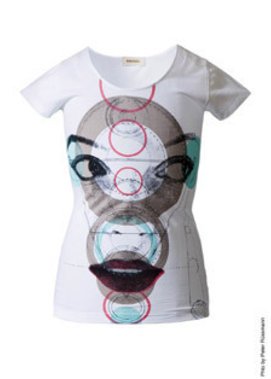 Diesel T-Shirt aus der Sommer Kollektion Diesel T-Shirt aus der Sommer Kollektion